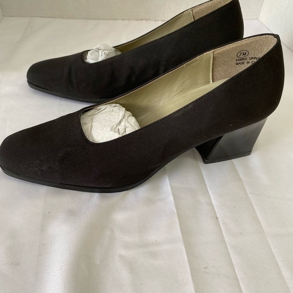 Jasmin Flex Basic Pump size 7M (ER) - Picture 11 of 16